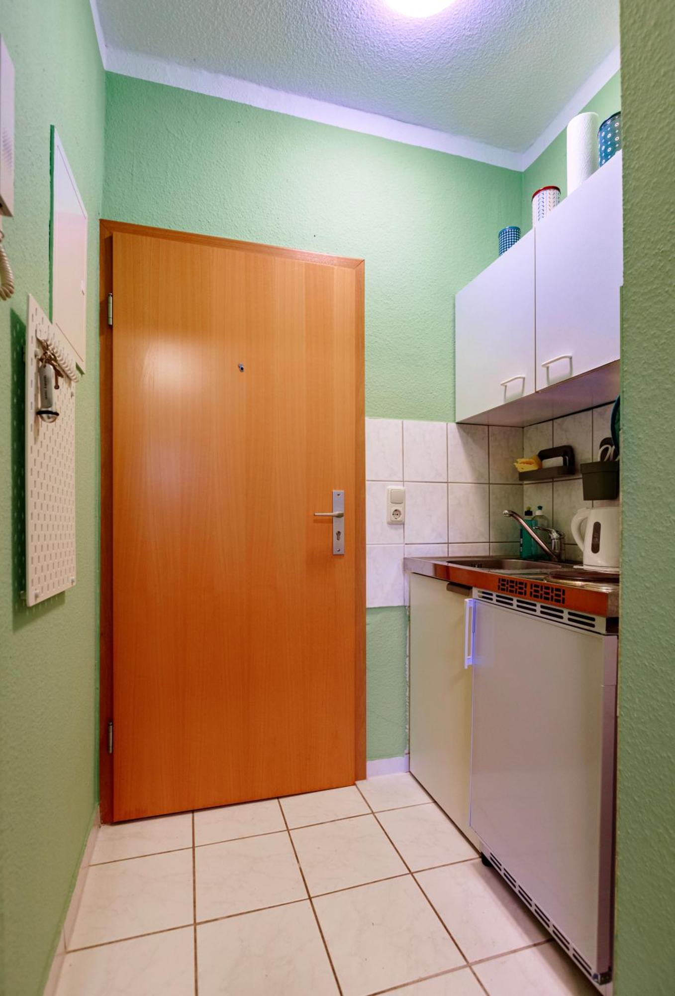 Gemuetliche Wohnung Mit Balkon Wohnung6 Rostock Buitenkant foto